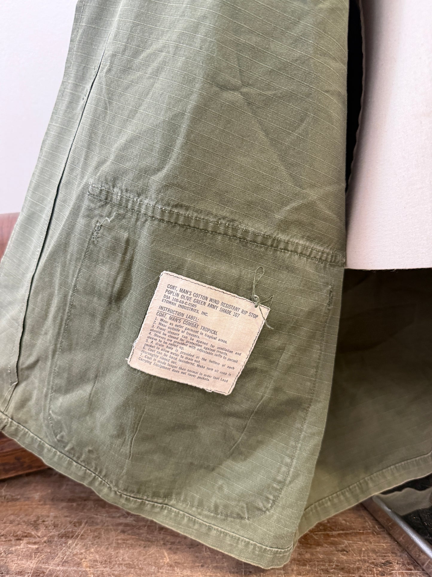 Vintage 60’s Jungle Jacket Us Army “M/L”