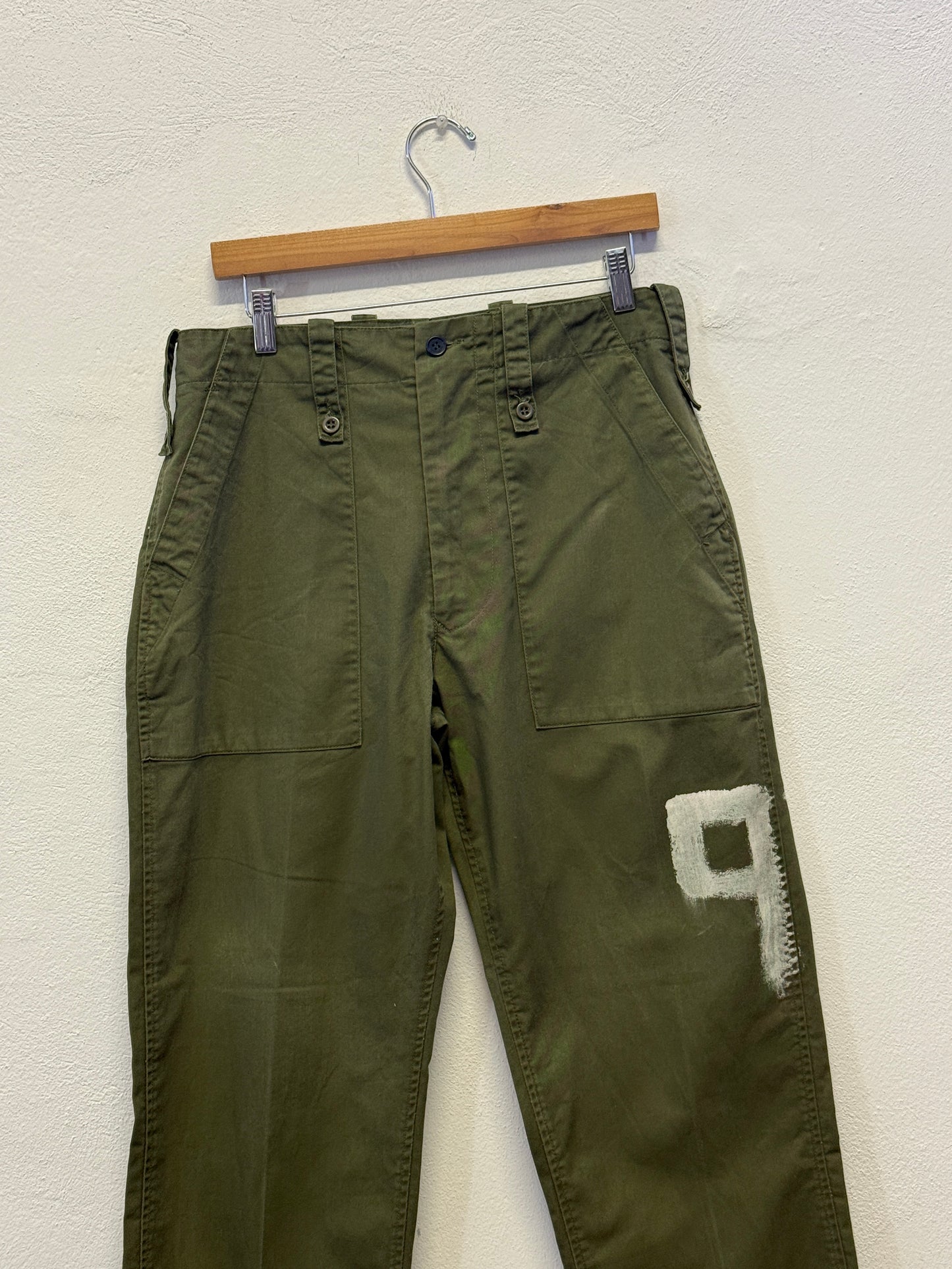 Vintage British Fatigue Army Pants “W32”