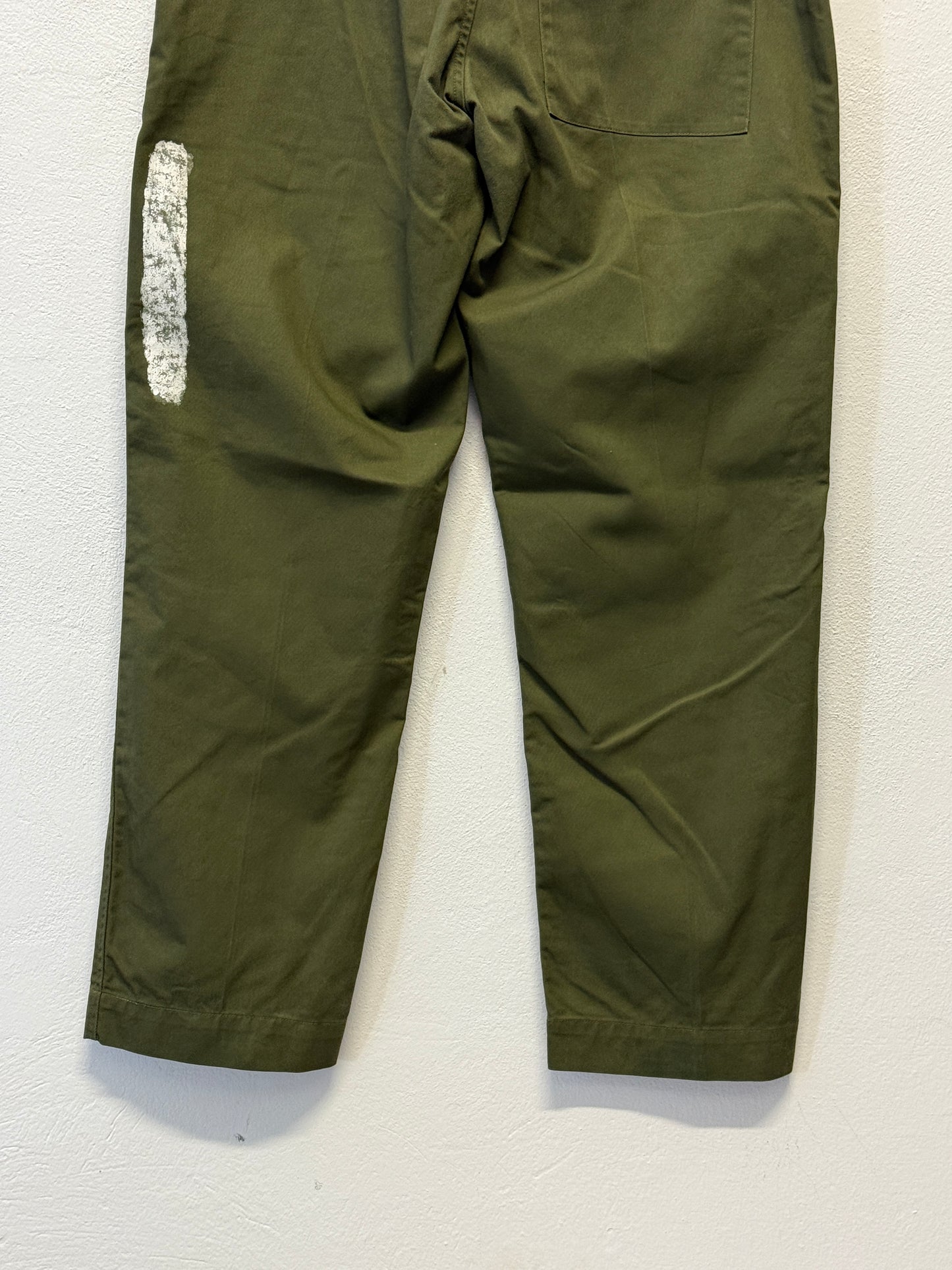 Vintage British Fatigue Army Pants “W32”