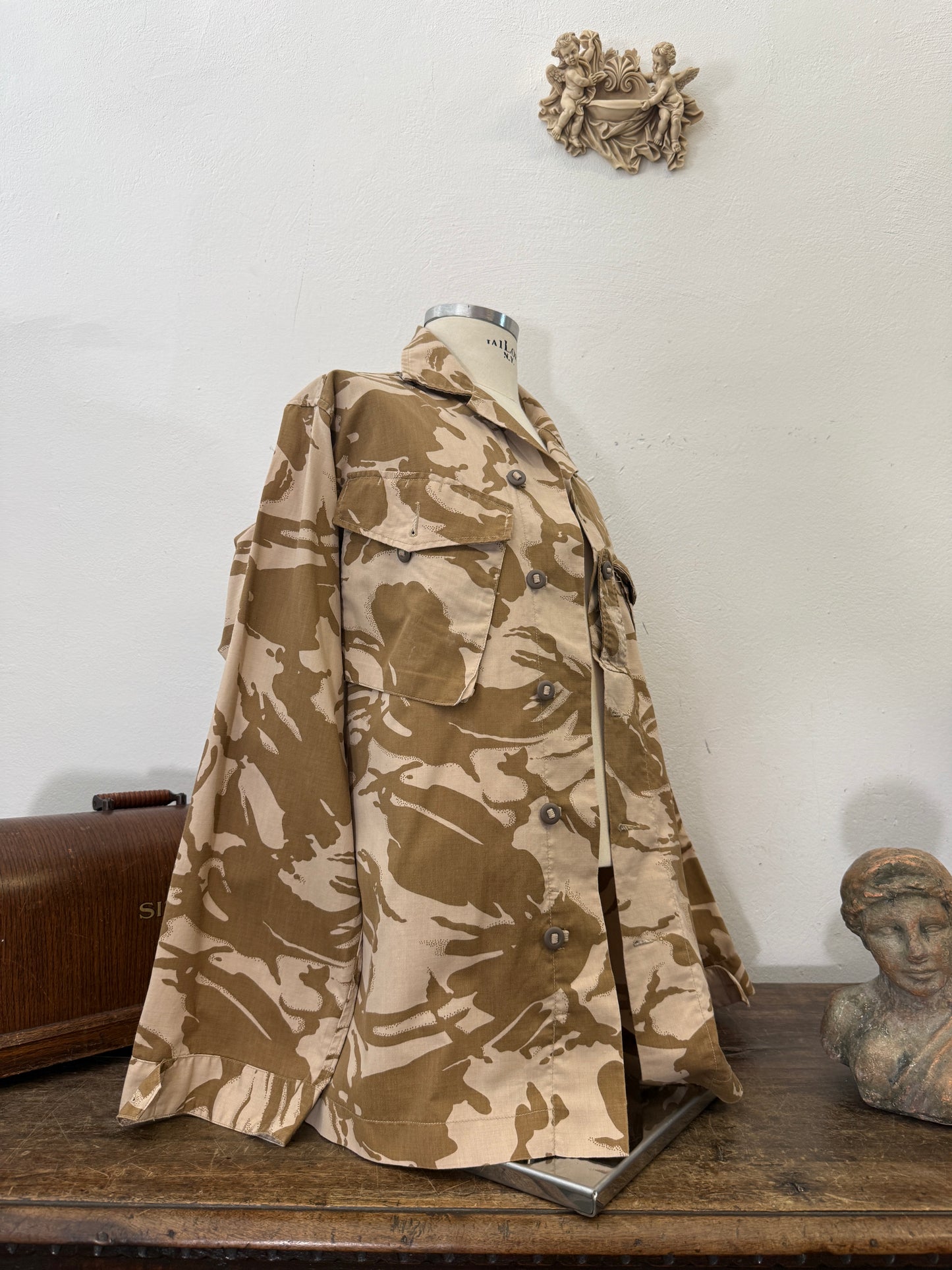 Vintage British Army Dpm Jacket “XL”