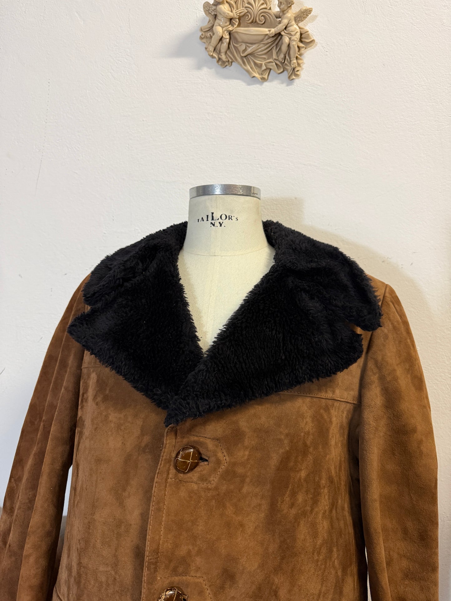 Vintage 80’s Shearling Jacket “L/XL”