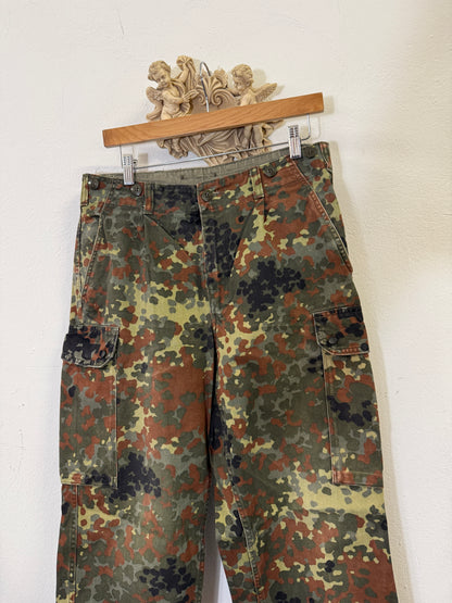 Vintage German Army Camo Cargo Pants “W33”