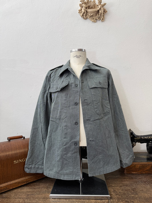 Vintage Swiss Army Jacket “L/XL”
