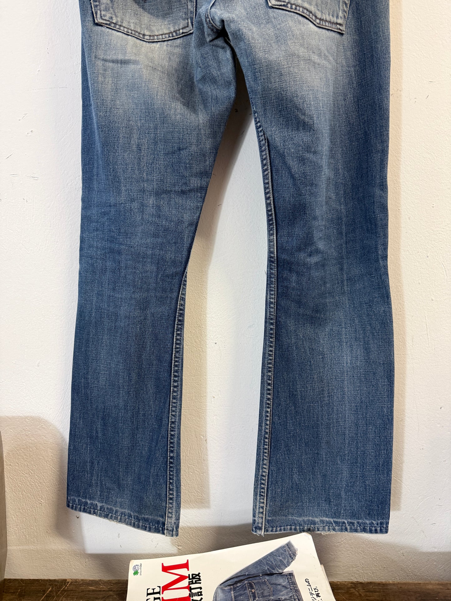 Vintage Levi’s 516 “W35 L32”