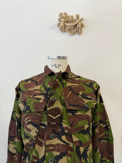 Vintage 90’s British Army Camo Jackets “XS”