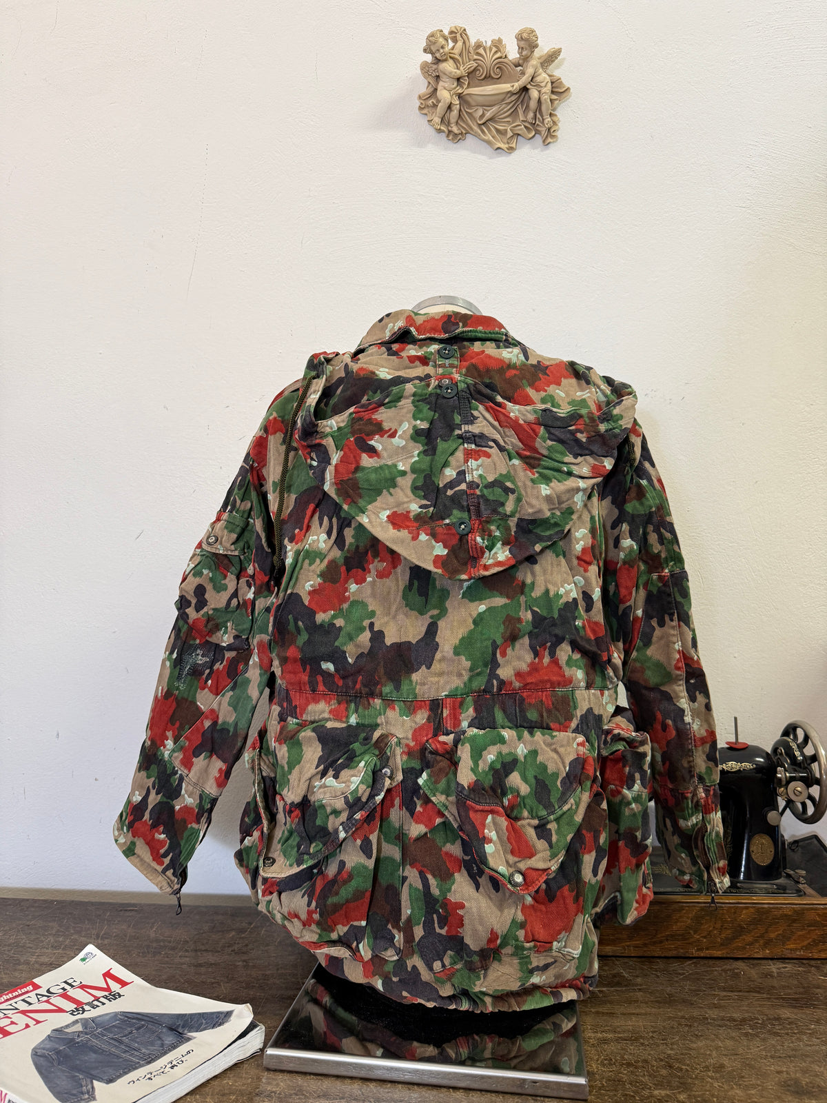 Vintage Swiss Army Camo Jacket M70 “M/L”