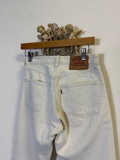 Vintage Levi’s 501 Made in Usa “W28  L28”