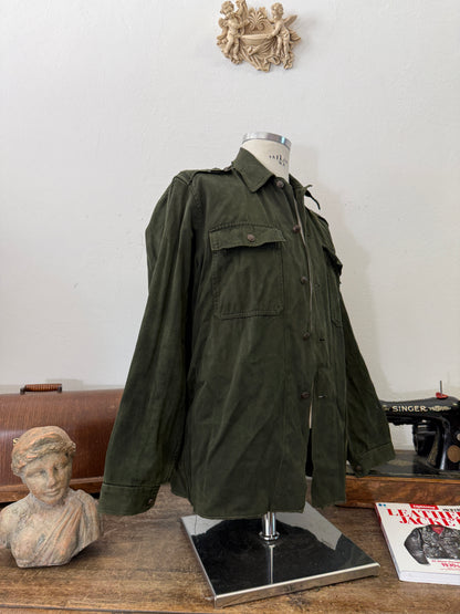 Vintage 80’s Faded Hungarian Army Shirt “M/L”