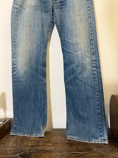 Vintage Levi’s 501 “W34 L36”