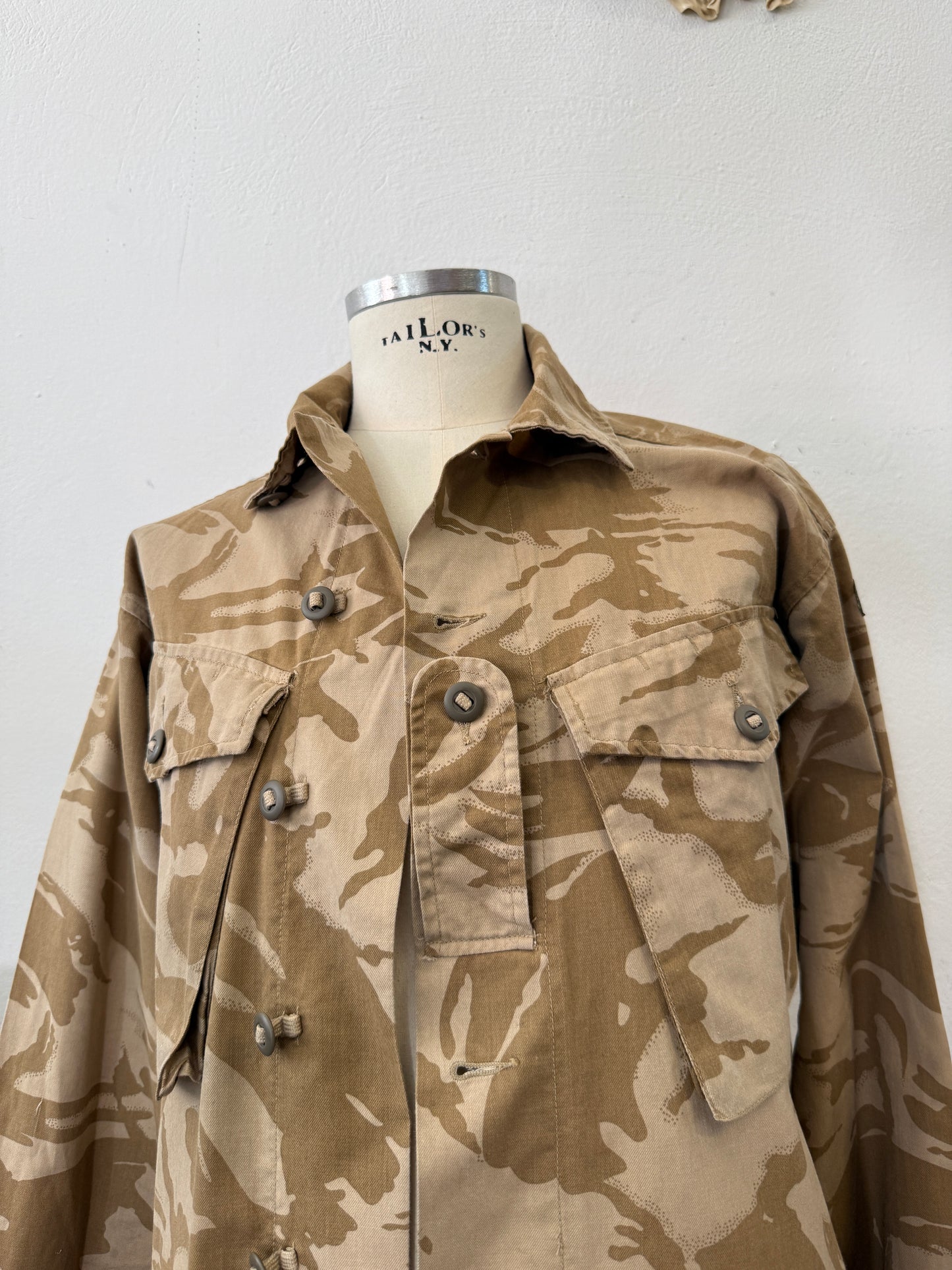 Vintage British Army Dpm Jacket “L/XL”