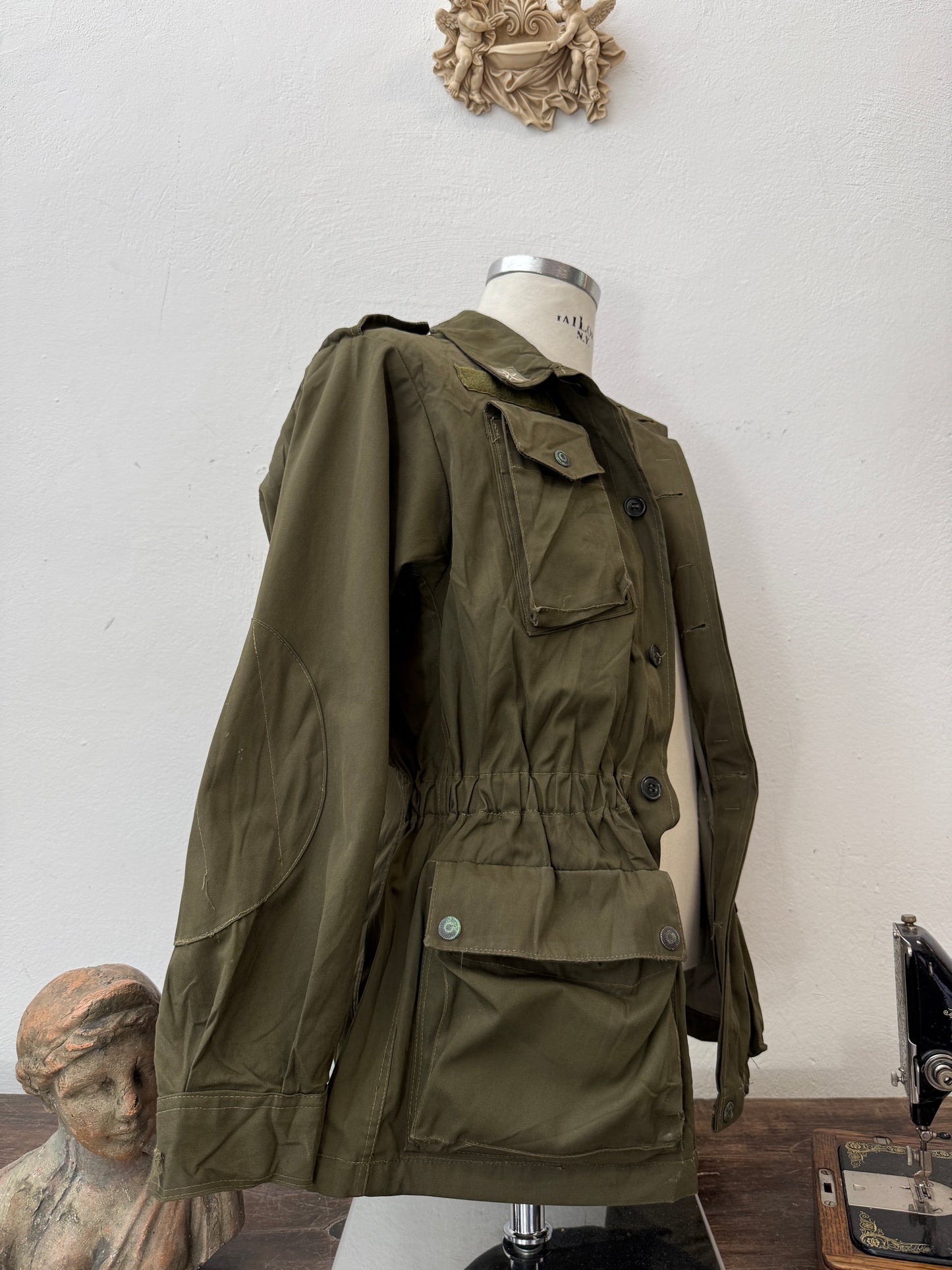 Vintage 80’s Italian Army Jacket “S”
