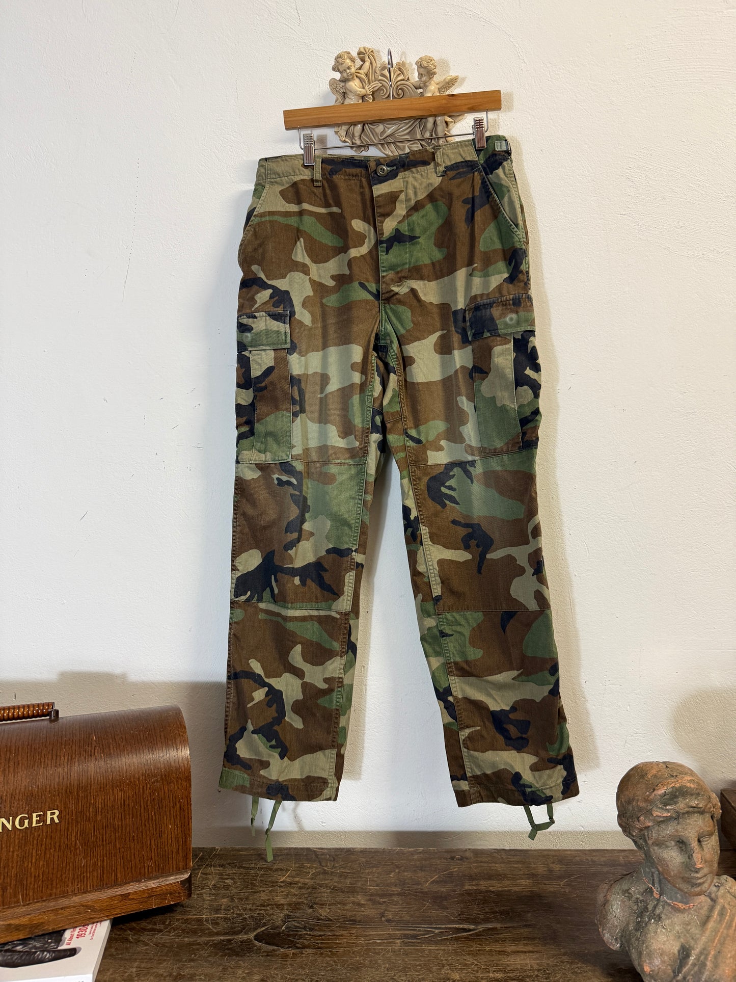 Vintage Woodland Camo Cargo Pants Us Army “W33”
