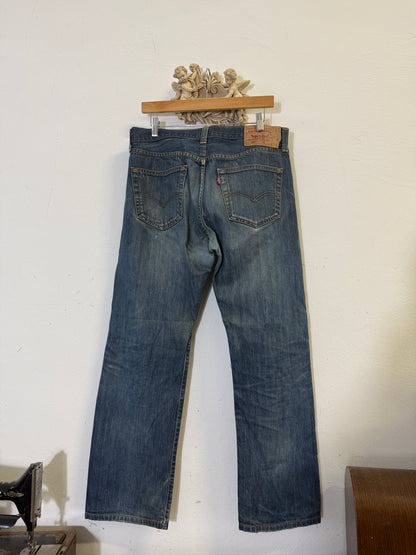 Vintage Levi’s 501 “W34 L32”