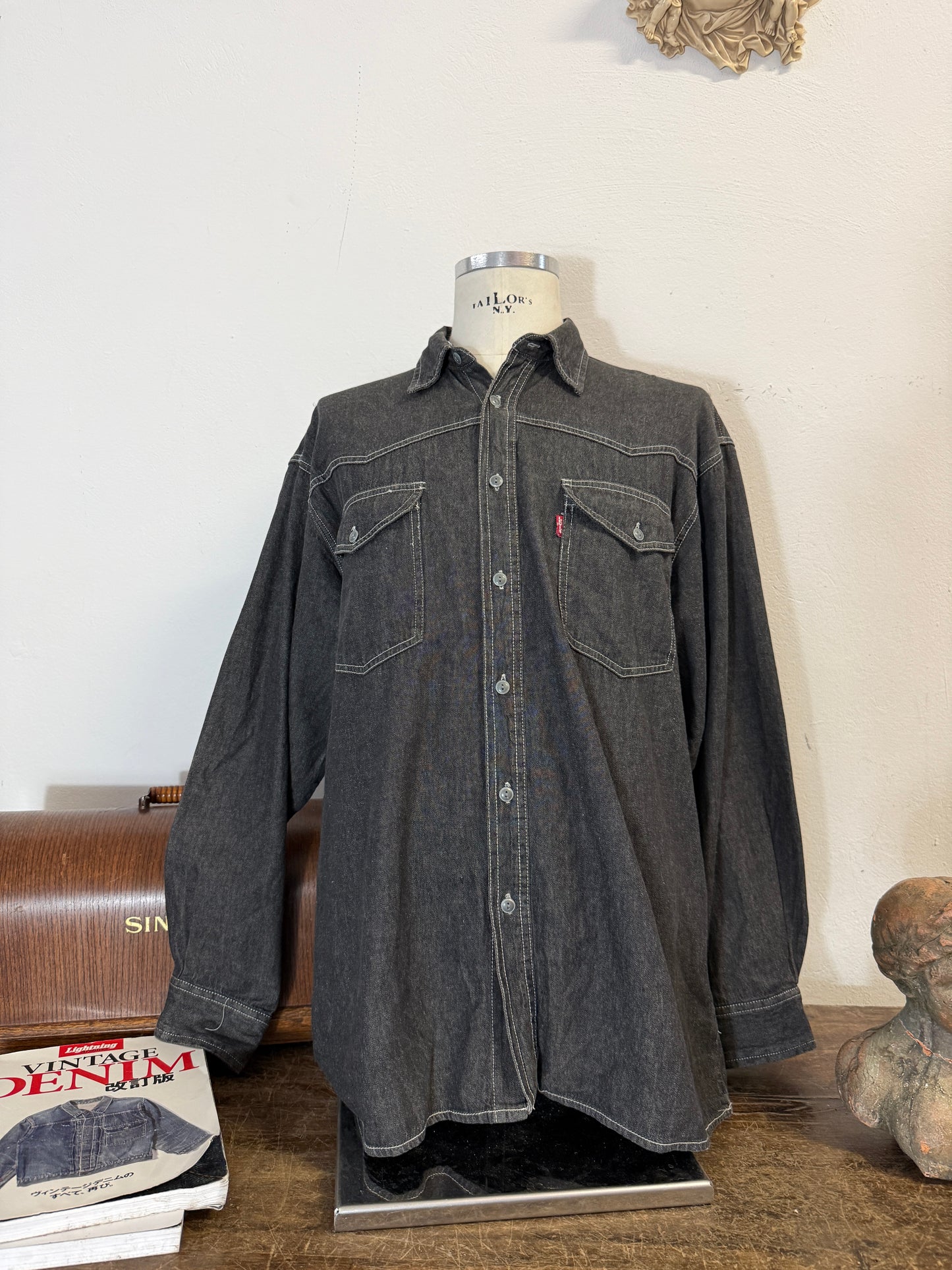 Vintage Levi’s Shirt “XL”