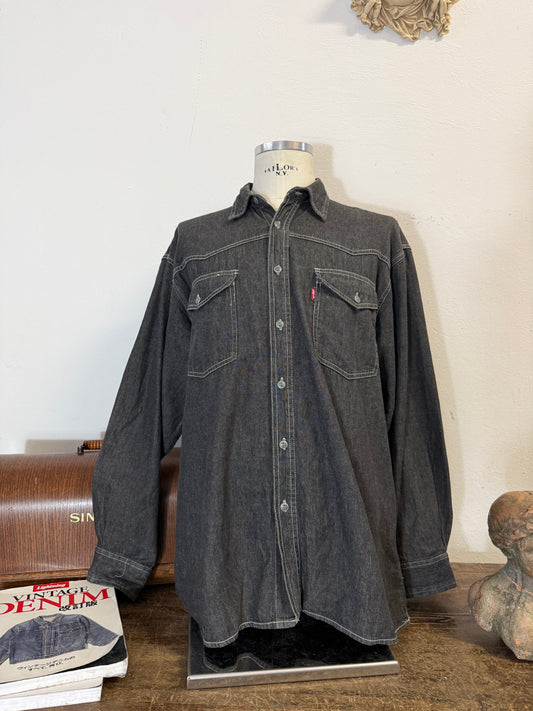 Vintage Levi’s Shirt “XL”