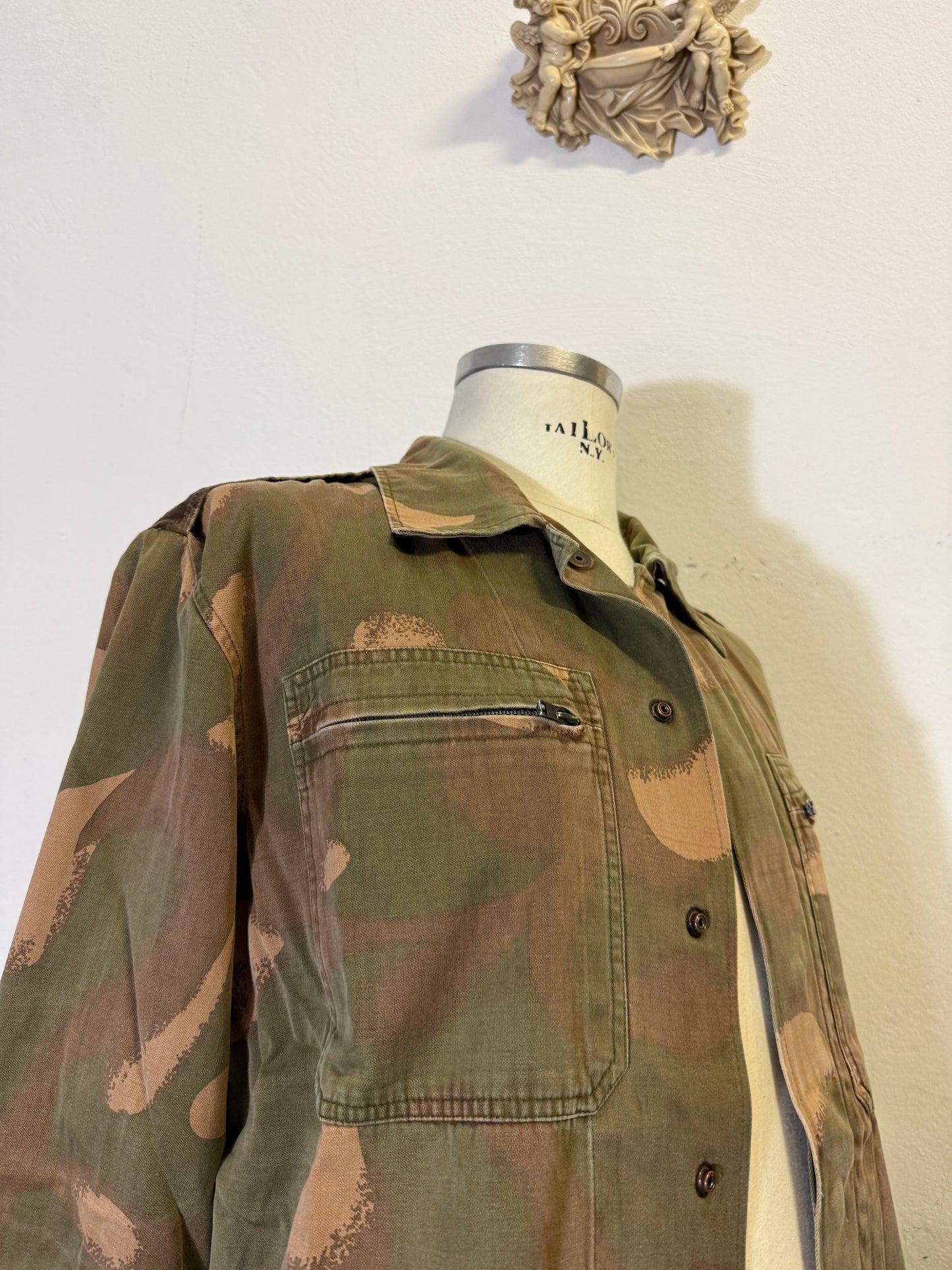 Vintage 90’s Hungarian Army Overshirt “L”