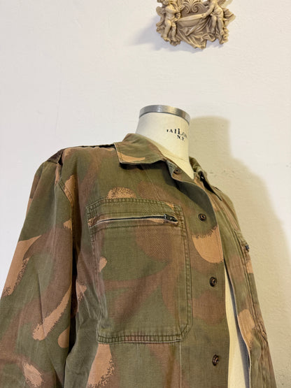 Vintage 90’s Hungarian Army Overshirt “L”