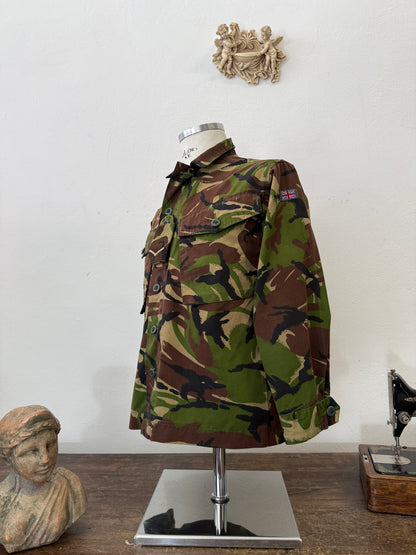 Vintage 90’s British Army Camo Jackets “XS”