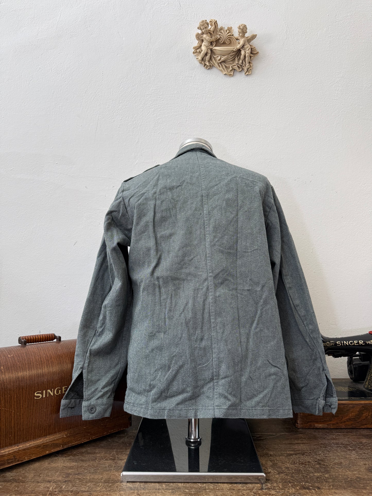 Vintage Swiss Army Jacket “L/XL”