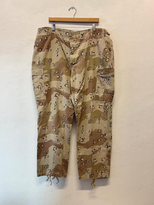 Vintage Desert Chocolate Cargo Pants Us Army “W40”