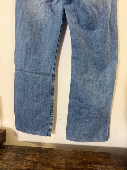 Vintage Levi’s 501 Made In USA “W35 L32”