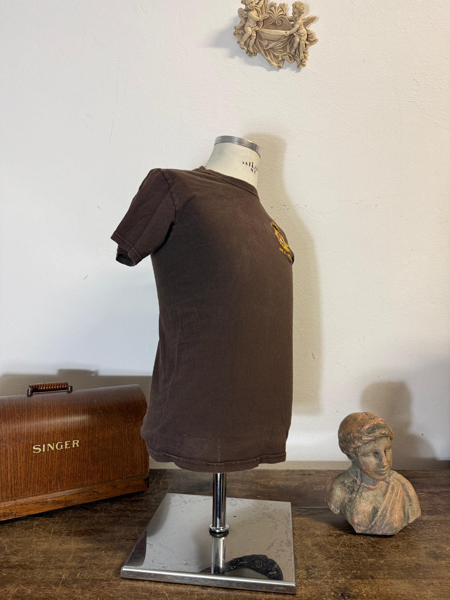 Vintage British Army T-Shirt “S”