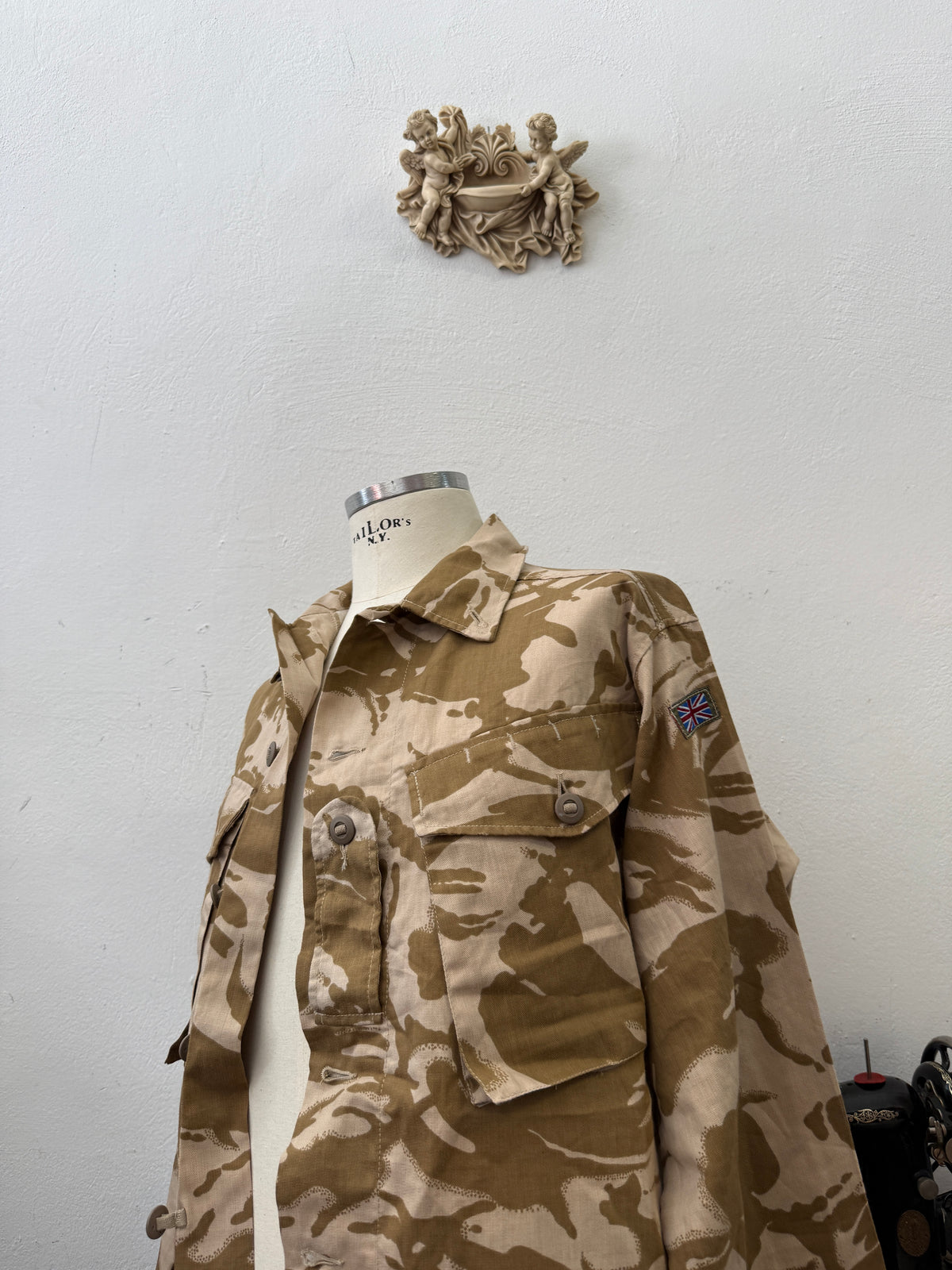 Vintage British Army Dpm Jacket “XL”