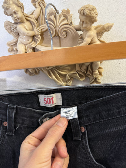 Vintage Levi’s 501 Made In Mexico “W32 L34”