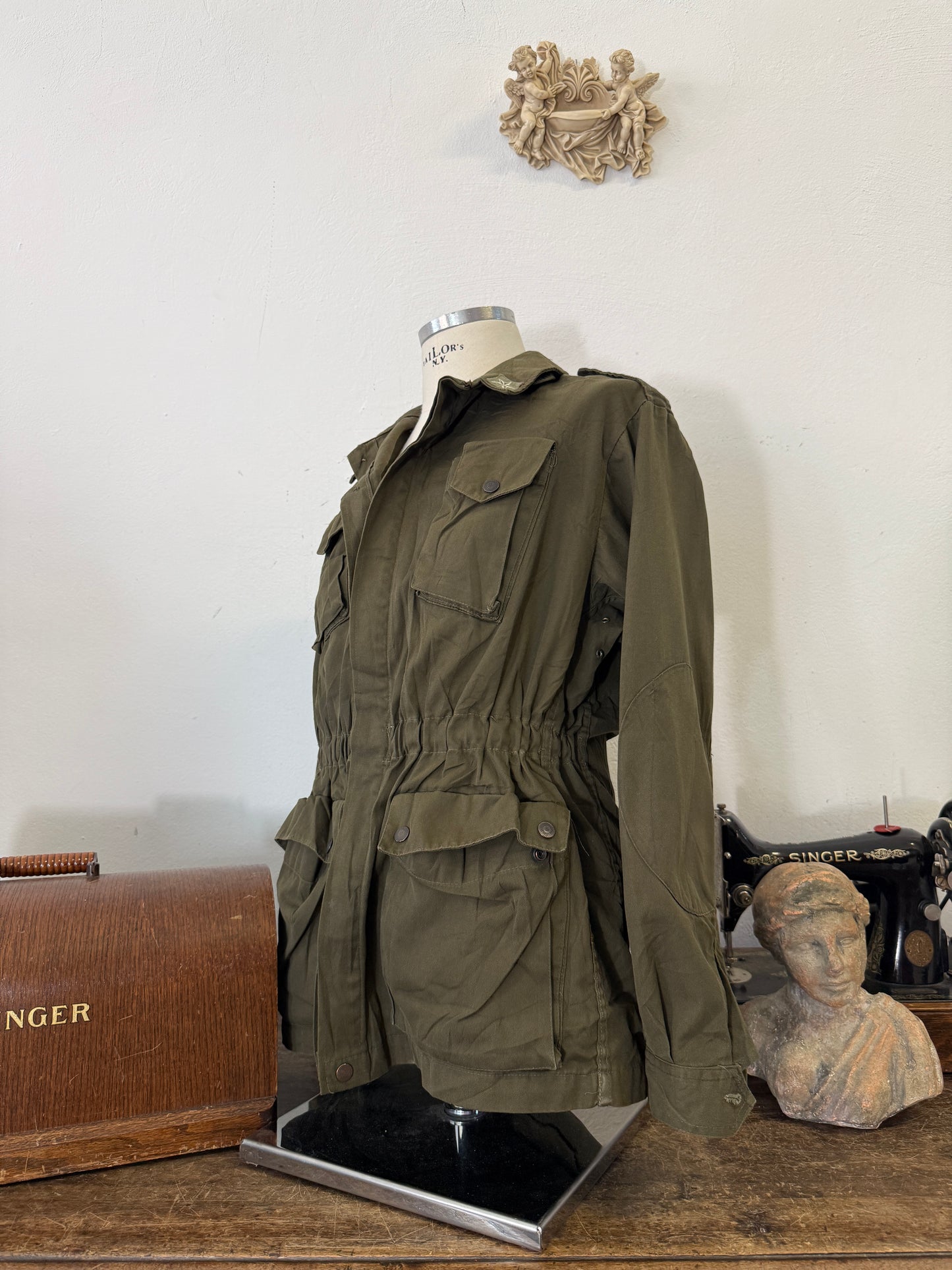 Vintage 80’s Italian Army Jacket “M”