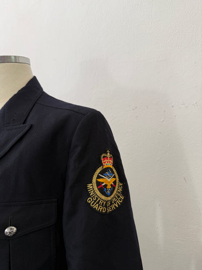 Vintage Ministry of Defence Guard Service Uniform Jacket – 1990s UK “L/XL”