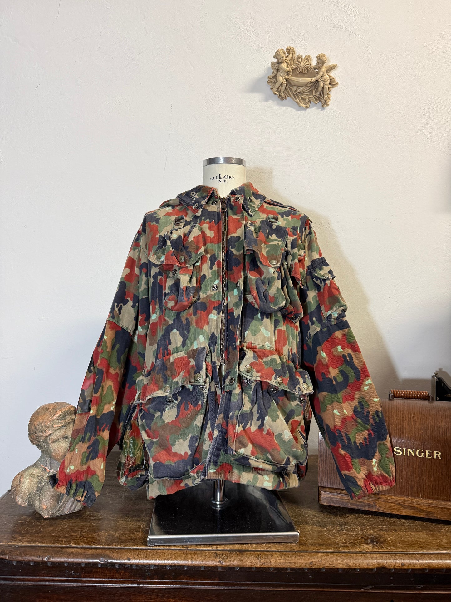 Vintage Swiss Army Camo Jacket M70 “XL”