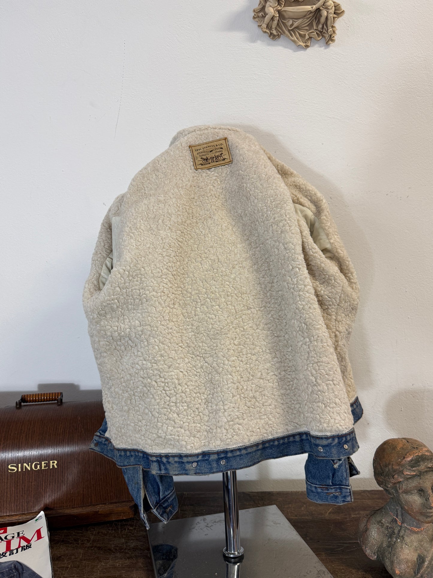 Vintage Levi’s Jacket “L”