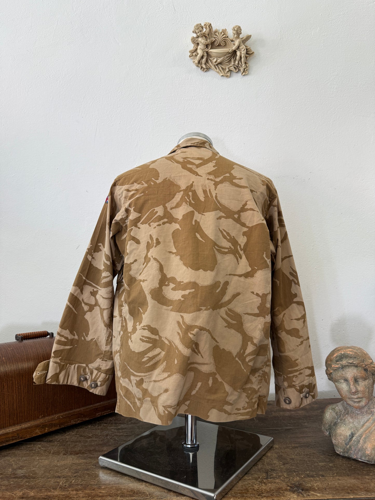 Vintage British Army Dpm Jacket “M”