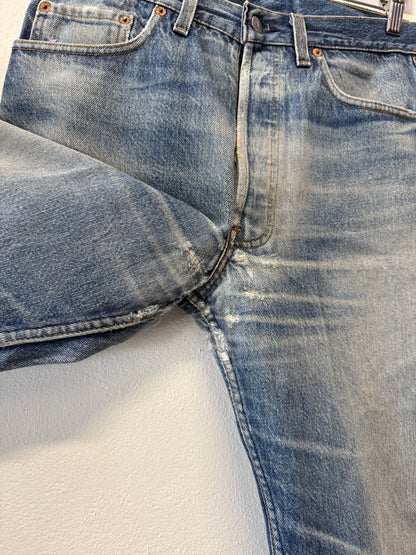 Vintage Levi’s 501 Made in Usa “W32 L30”