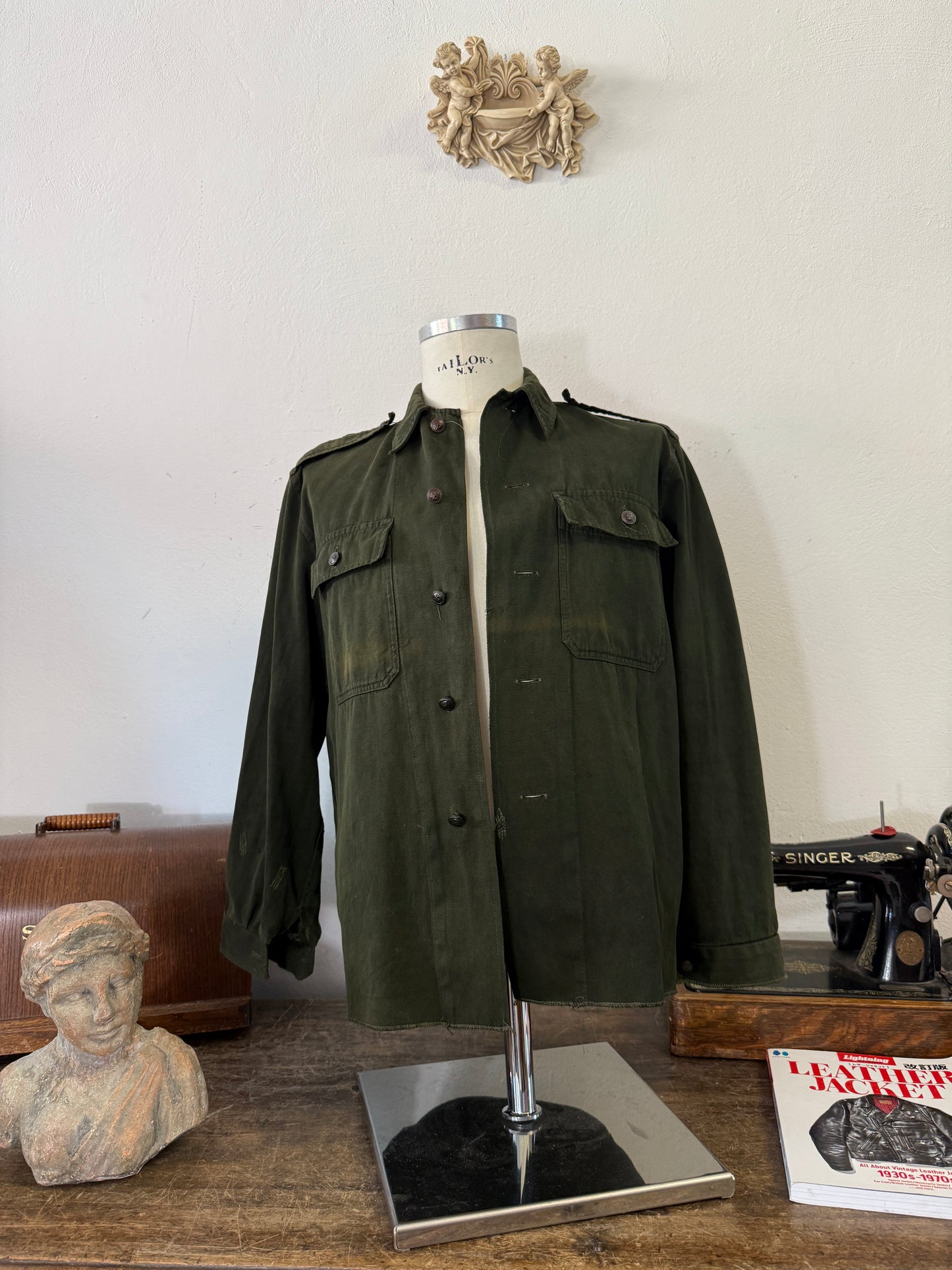 Vintage 80’s Faded Hungarian Army Shirt “S”