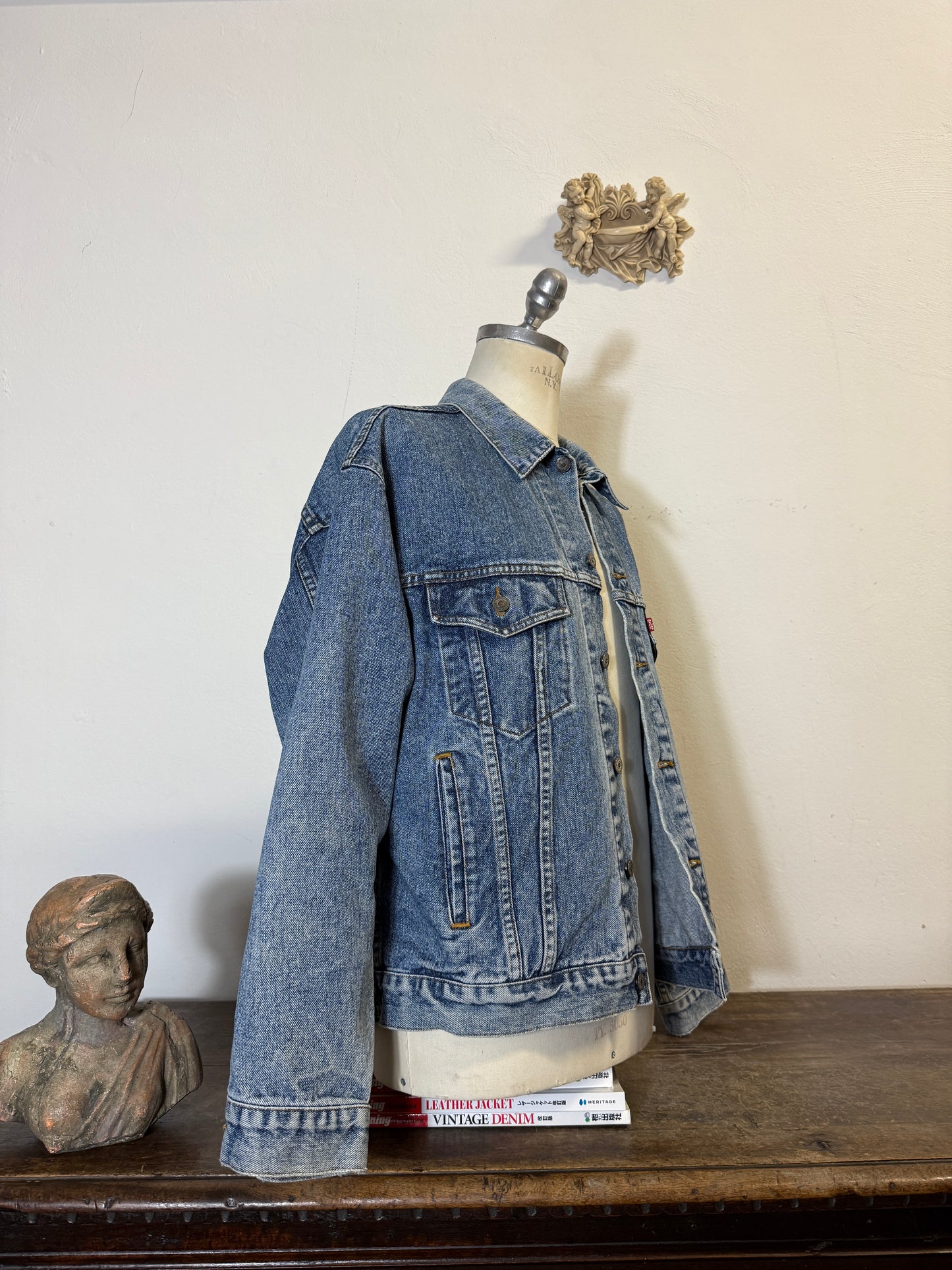Vintage Levi’s Jacket “L/XL”