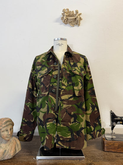 Vintage 90’s British Army Camo Jackets “L”
