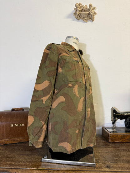 Vintage 90’s Hungarian Army Overshirt “L/XL”