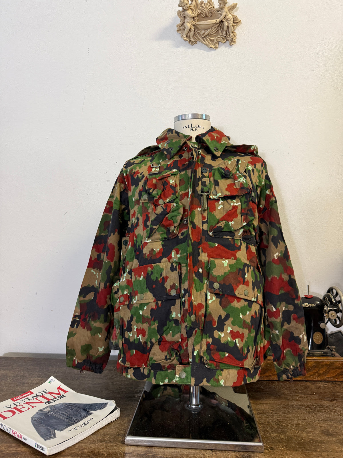 Vintage Swiss Army Camo Jacket M70 “M”