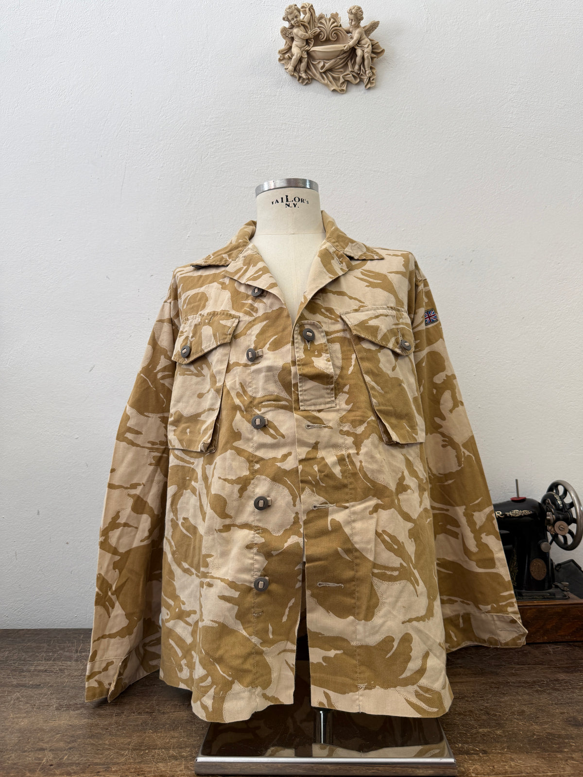Vintage British Army Dpm Jacket “XL”