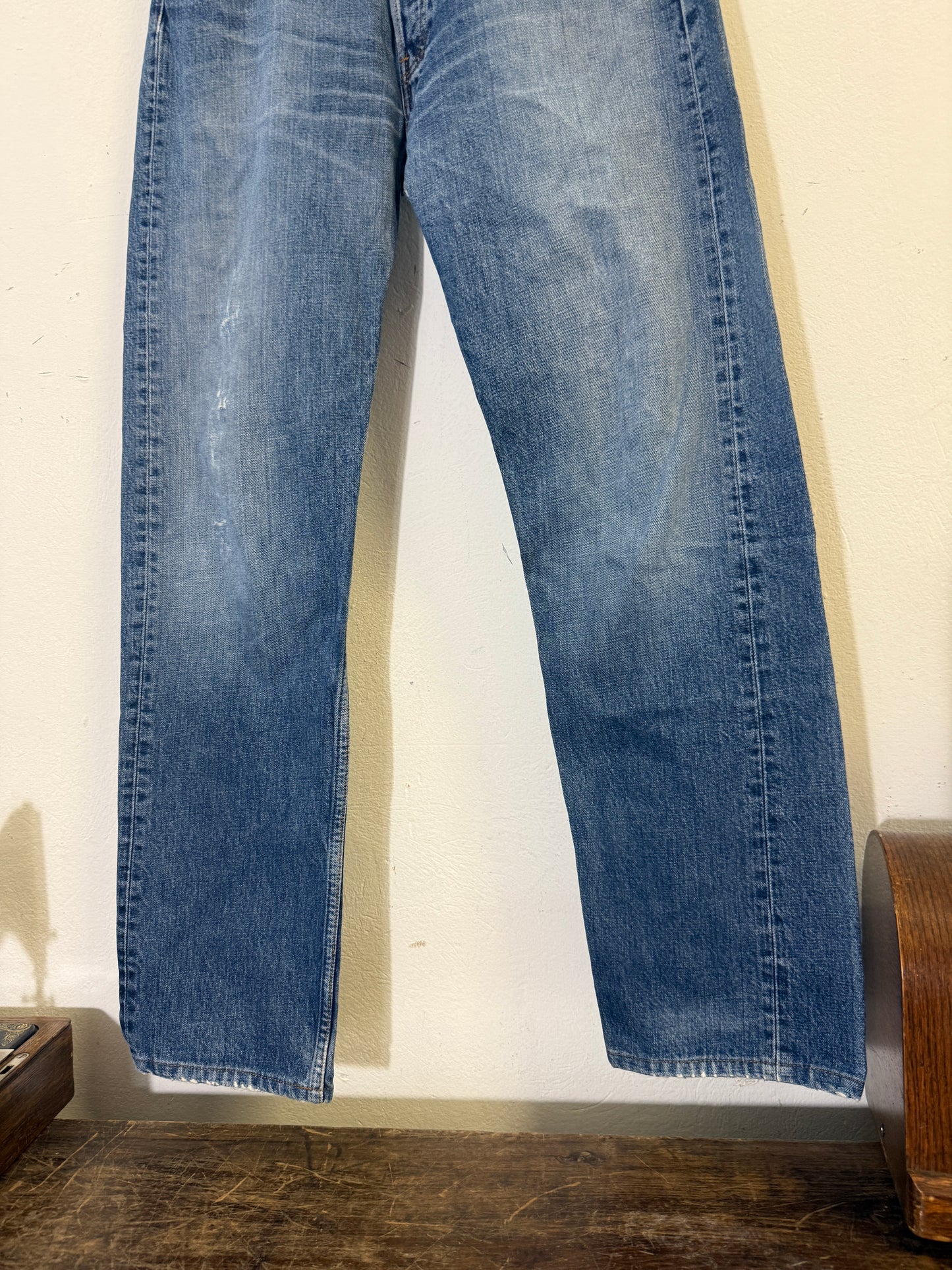 Vintage Levi’s 501 “W32 L34”