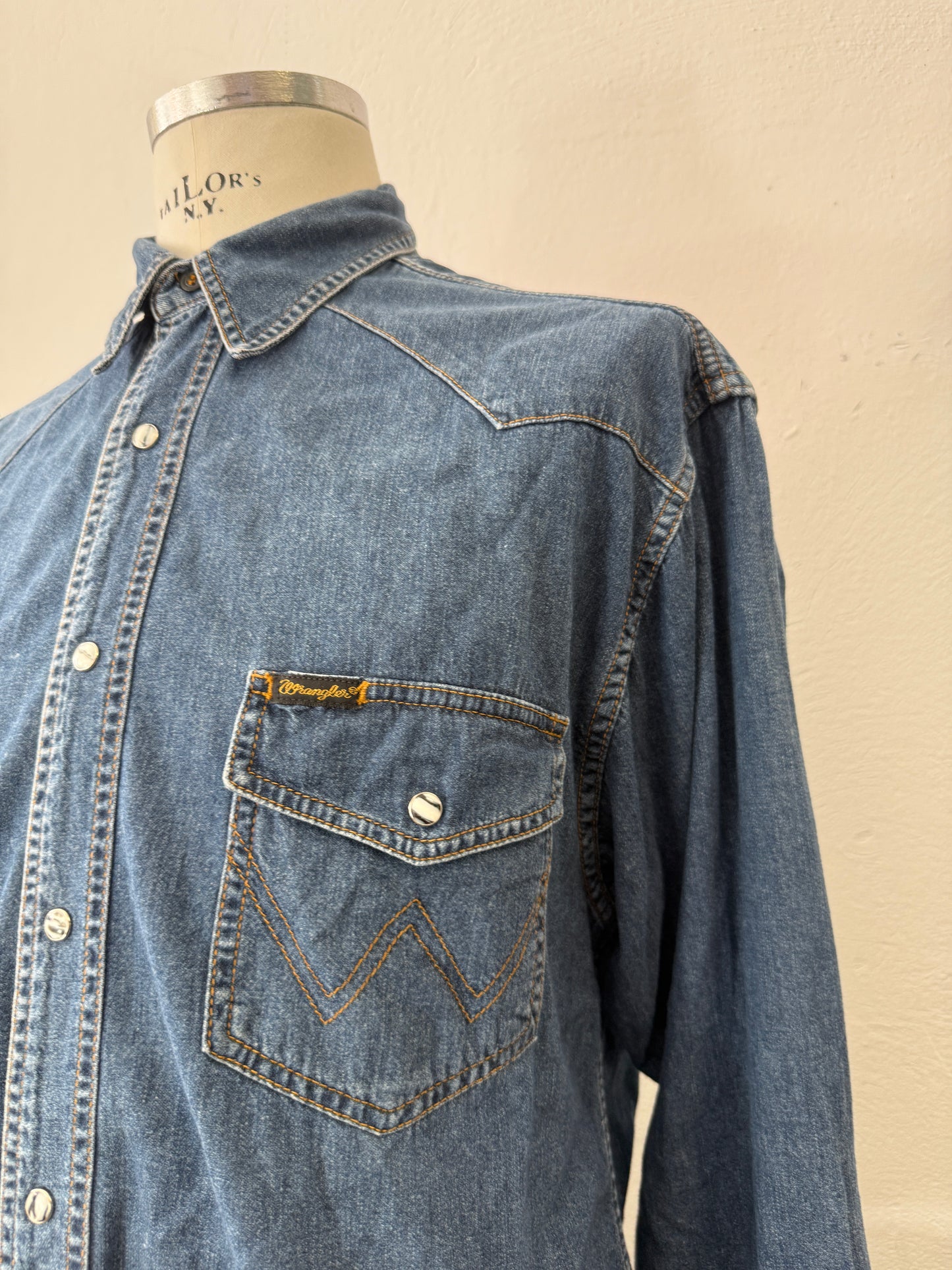 Vintage Wrangler Denim Shirt “L/XL”