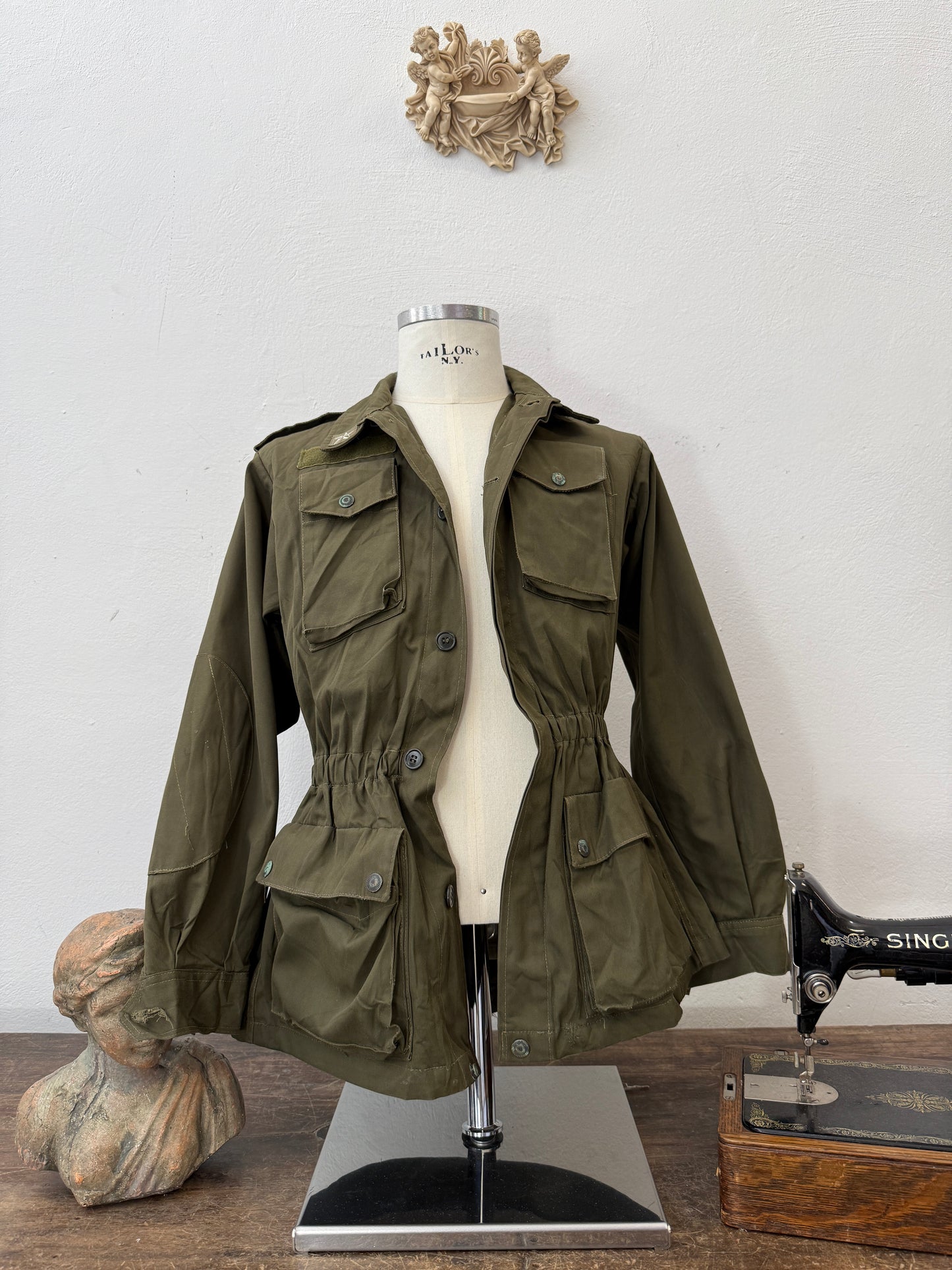 Vintage 80’s Italian Army Jacket “S”