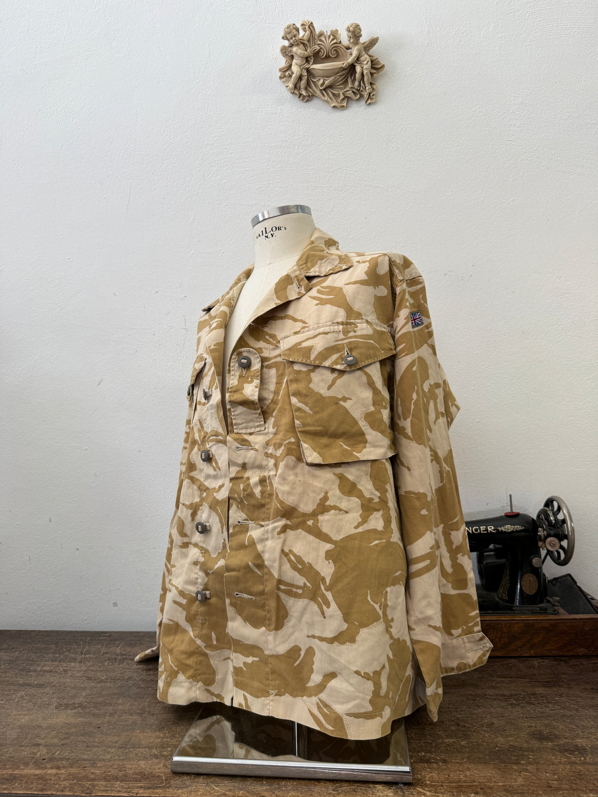 Vintage British Army Dpm Jacket “XL”