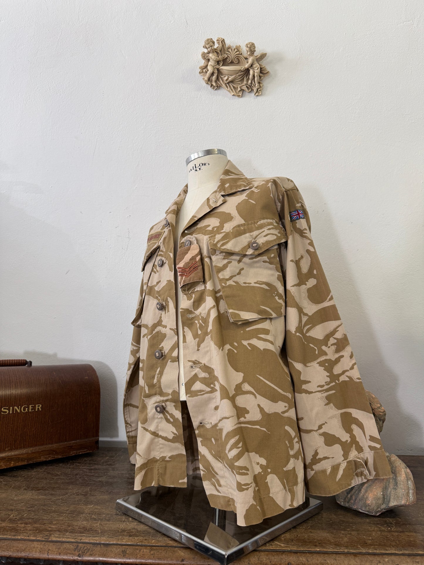 Vintage British Army Dpm Jacket “L”