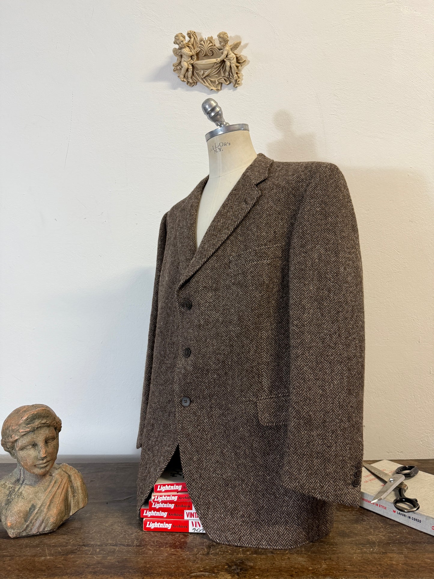 Vintage Wool Harringbone Blazer “XL”