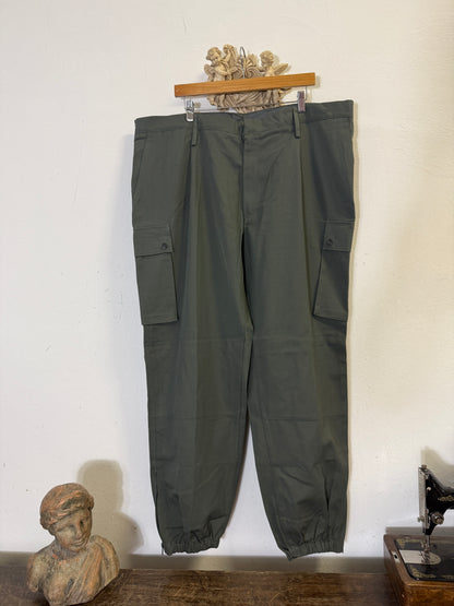 Cargo Pants “W44”