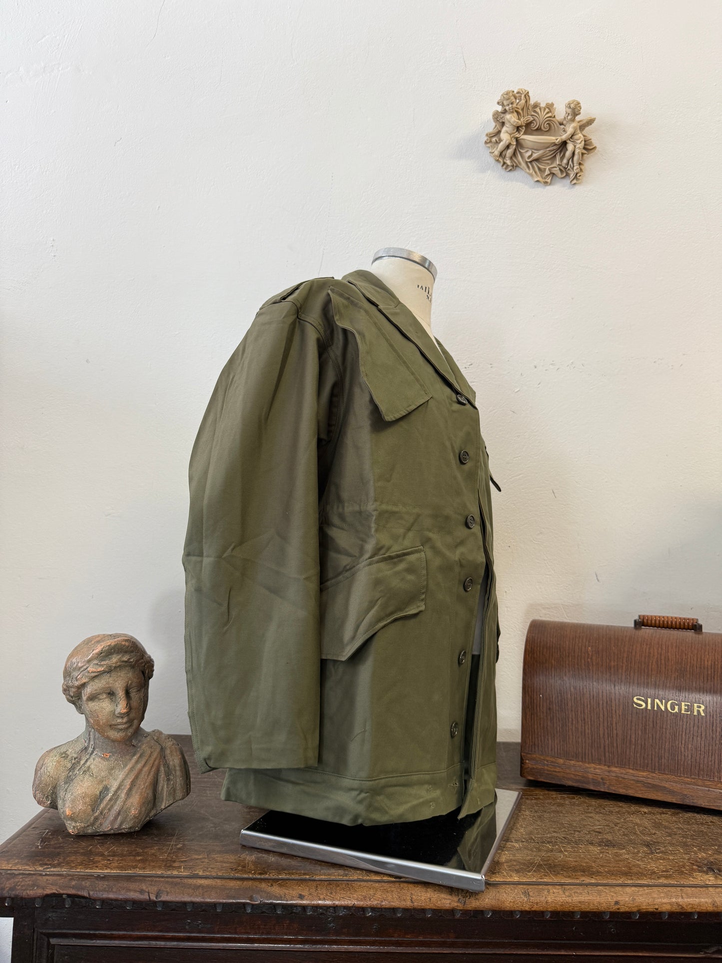 Deadstock 80’s Dutch Army Field Jacket “L”