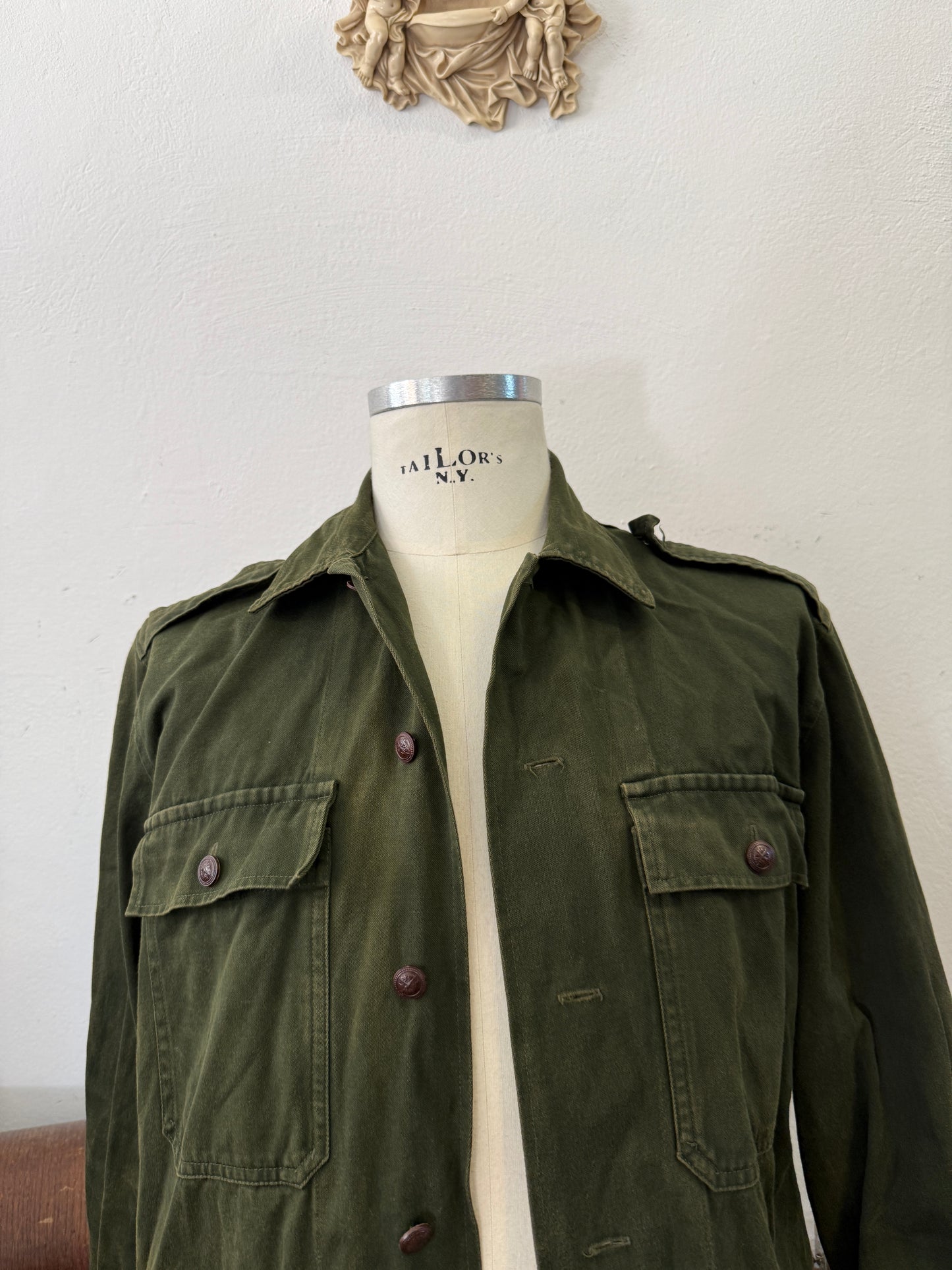 Vintage 80’s Faded Hungarian Army Shirt “M/L”