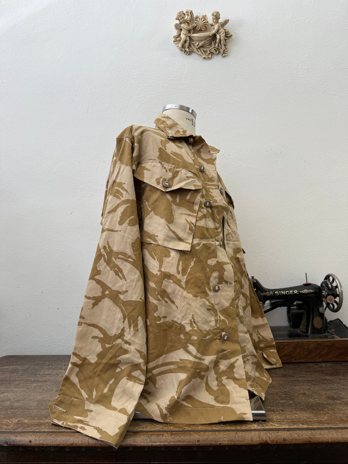 Vintage British Army Dpm Jacket “XXL”